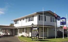 Colonial On Gladstone Motel